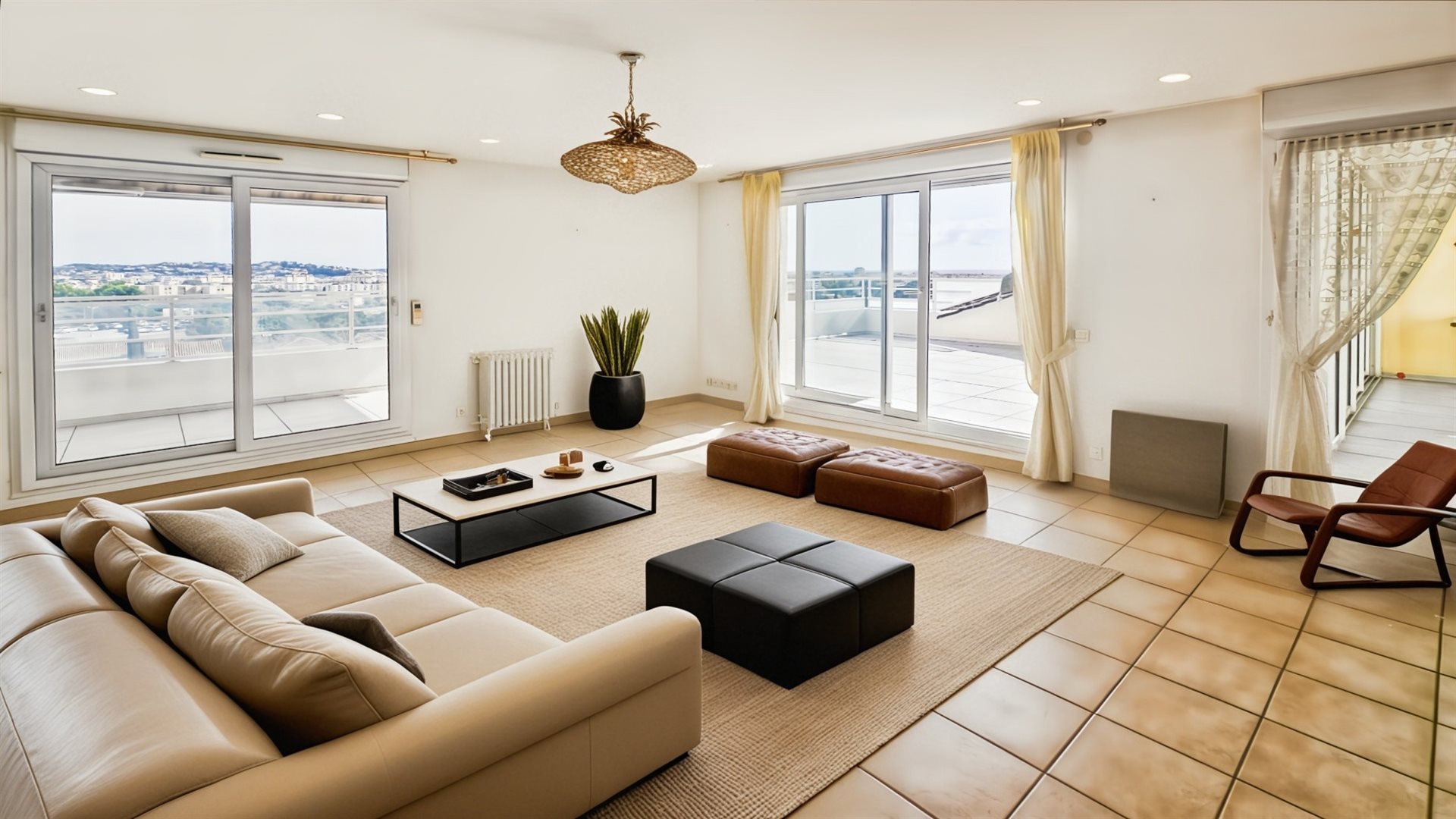 Appartement à vendre, 97m², Fréjus