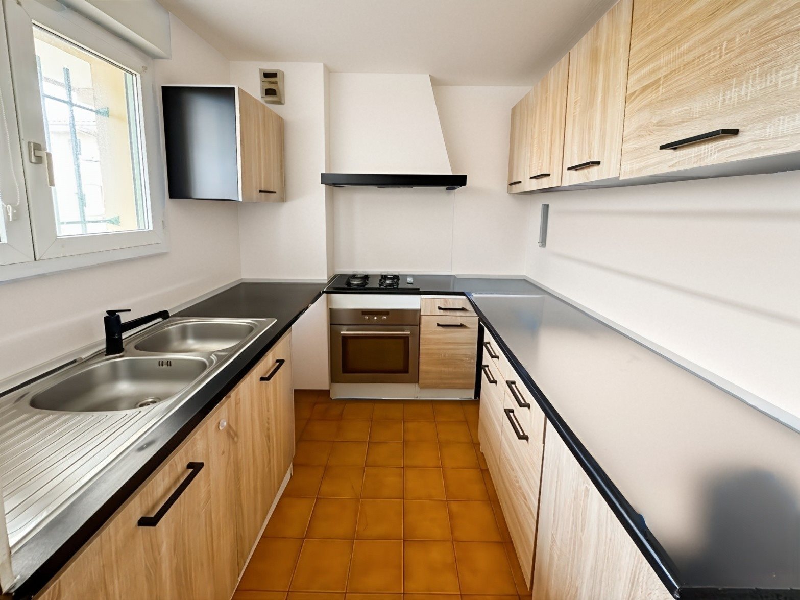 Appartement à vendre, 70m², Fréjus
