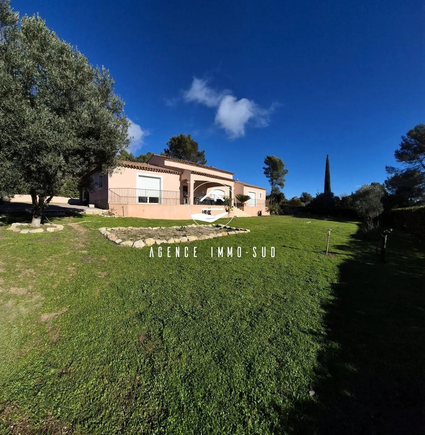Maison à vendre, 188m², Bagnols-en-Forêt
