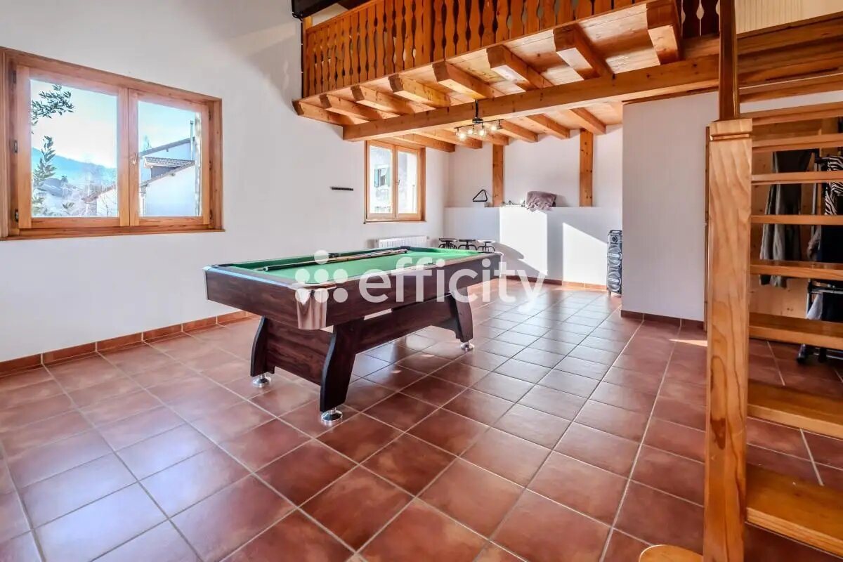 Maison à vendre, 170m², Brenthonne