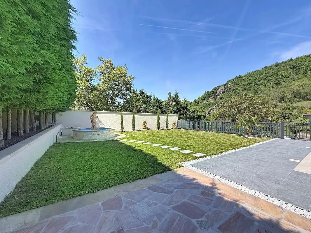 Maison à vendre, 135m², Genilac