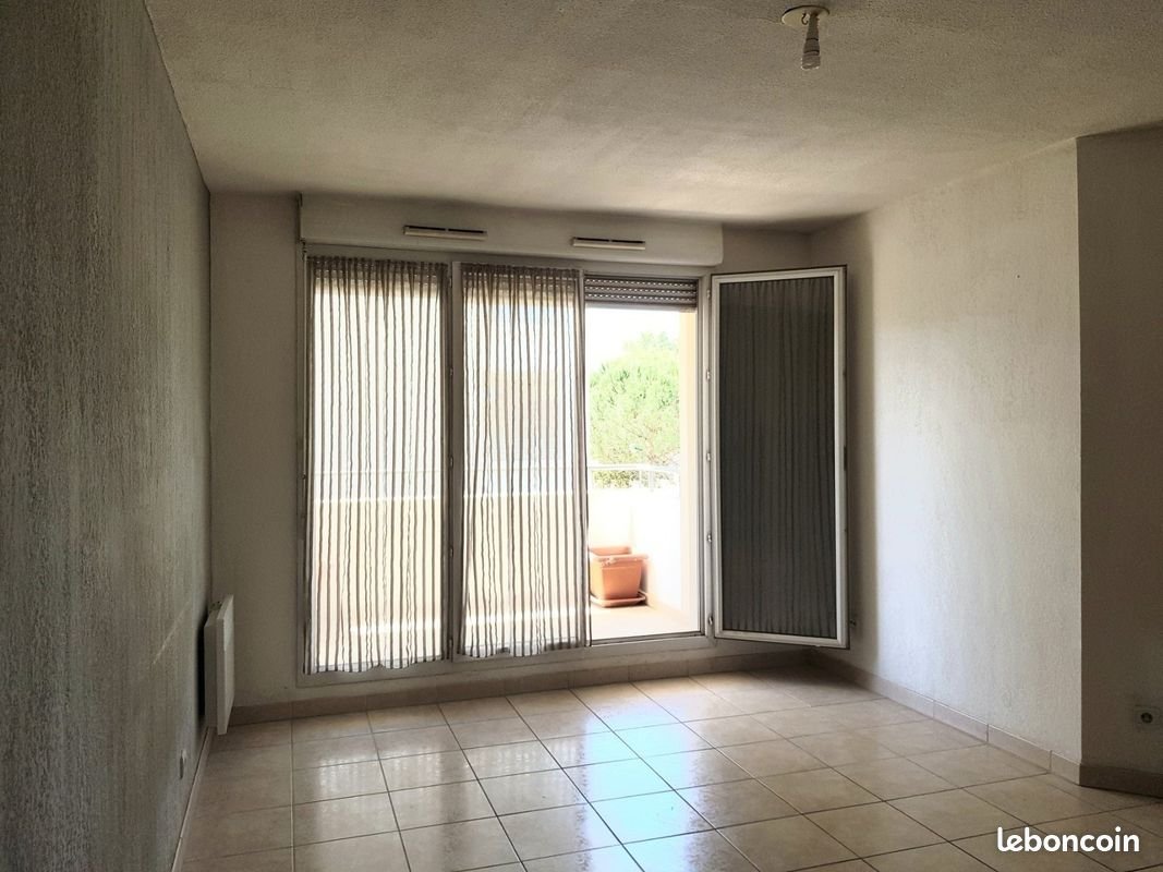 Appartement à louer, 33m², Istres