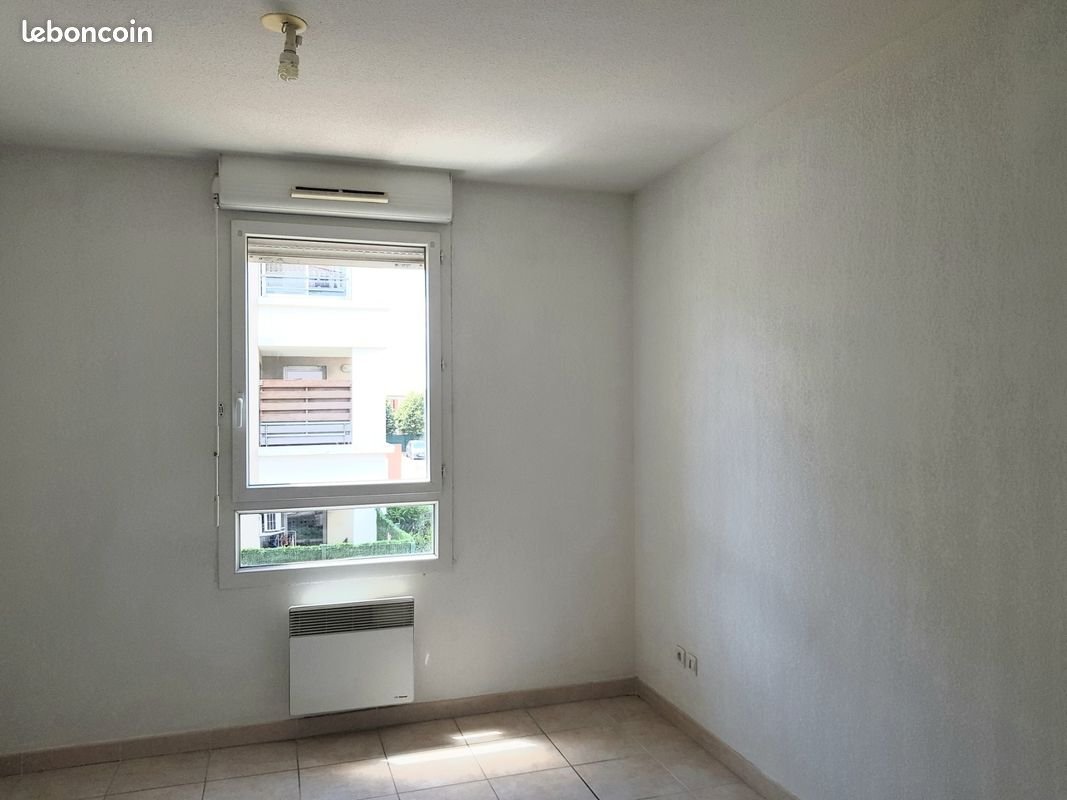 Appartement à louer, 33m², Istres