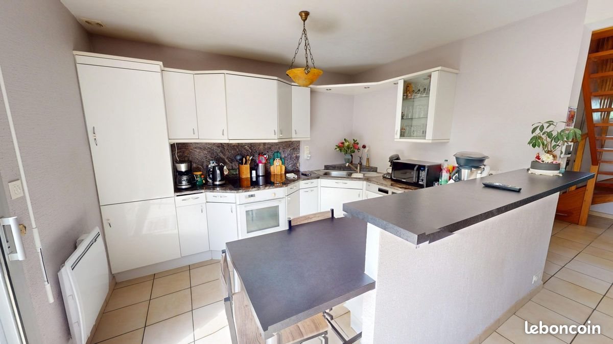 Maison à vendre, 118m², Plomeur