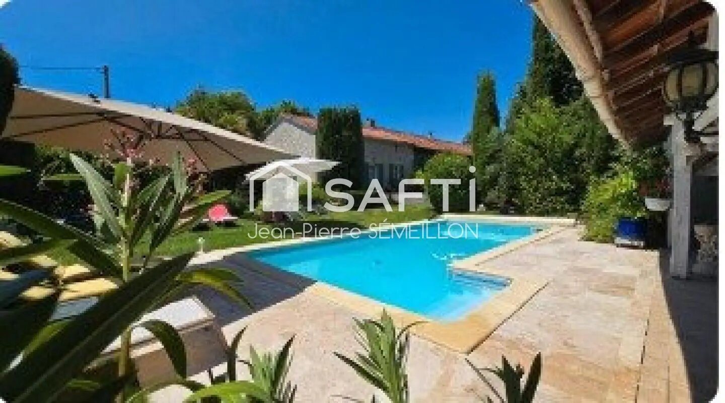 Maison à vendre, 219m², Agen
