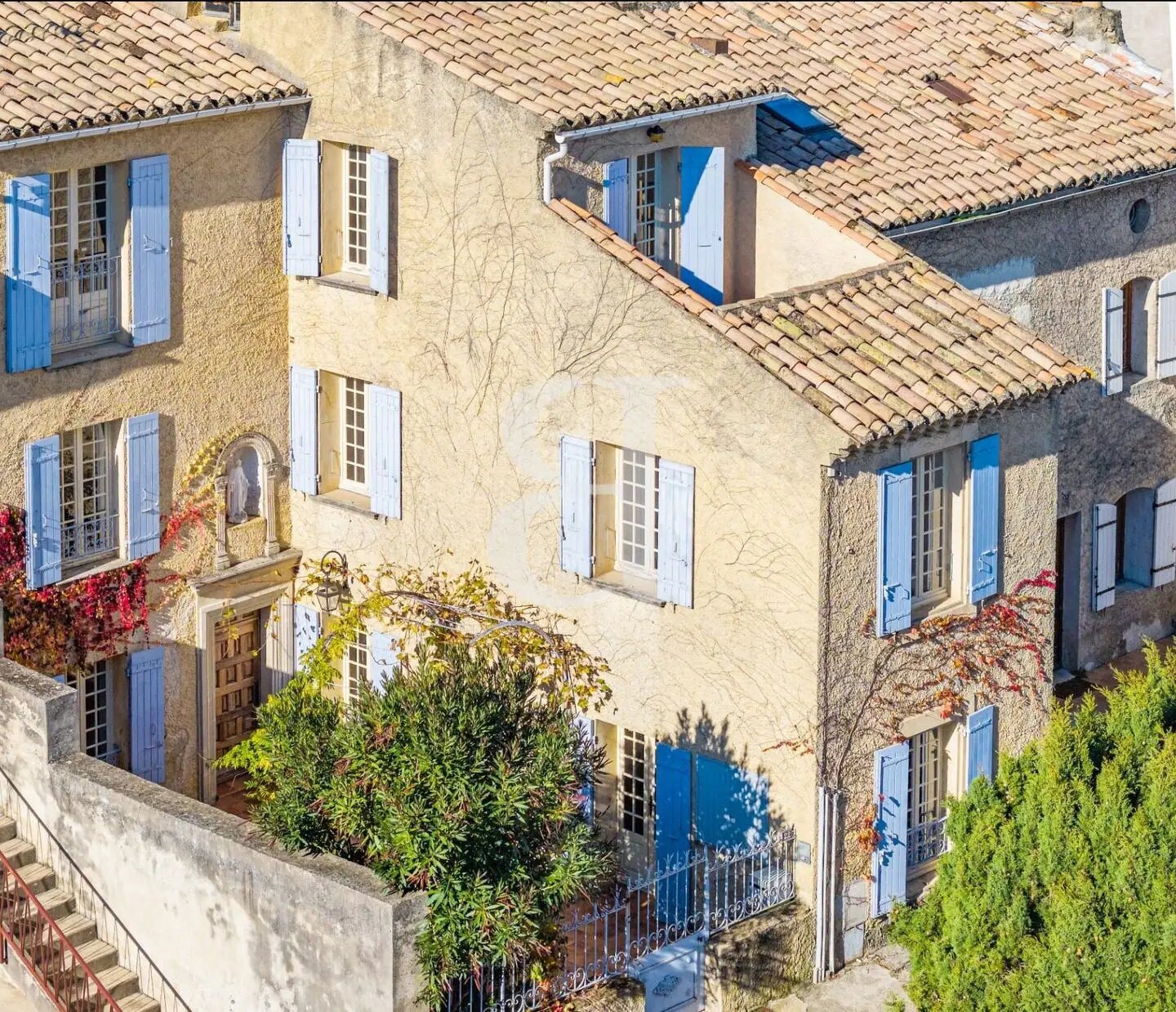 Maison à vendre, 207m², Sainte-Cécile-les-Vignes