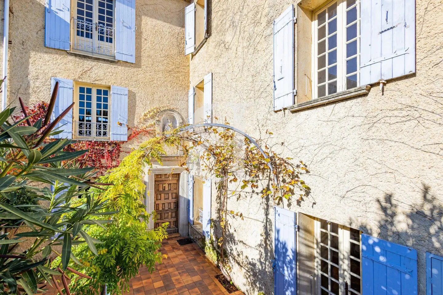 Maison à vendre, 207m², Sainte-Cécile-les-Vignes