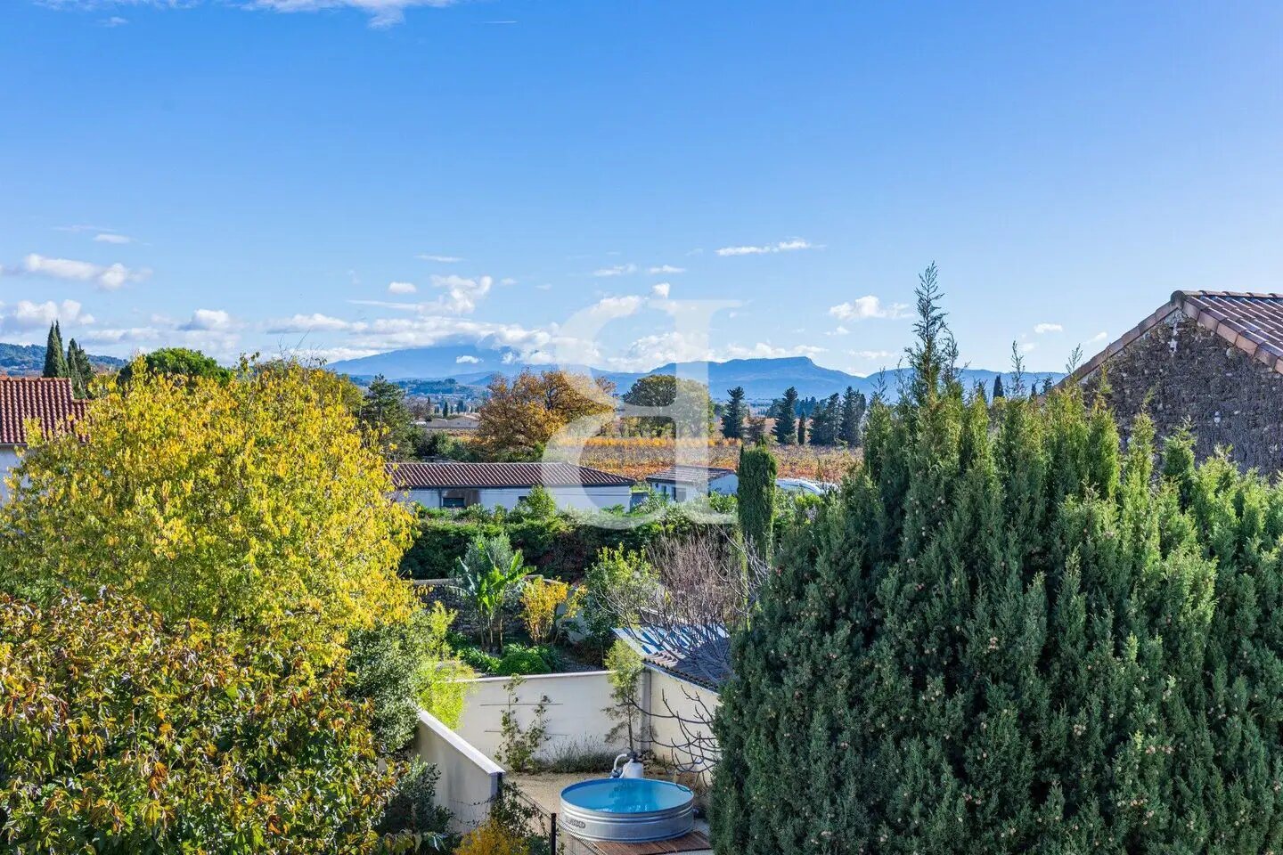Maison à vendre, 207m², Sainte-Cécile-les-Vignes