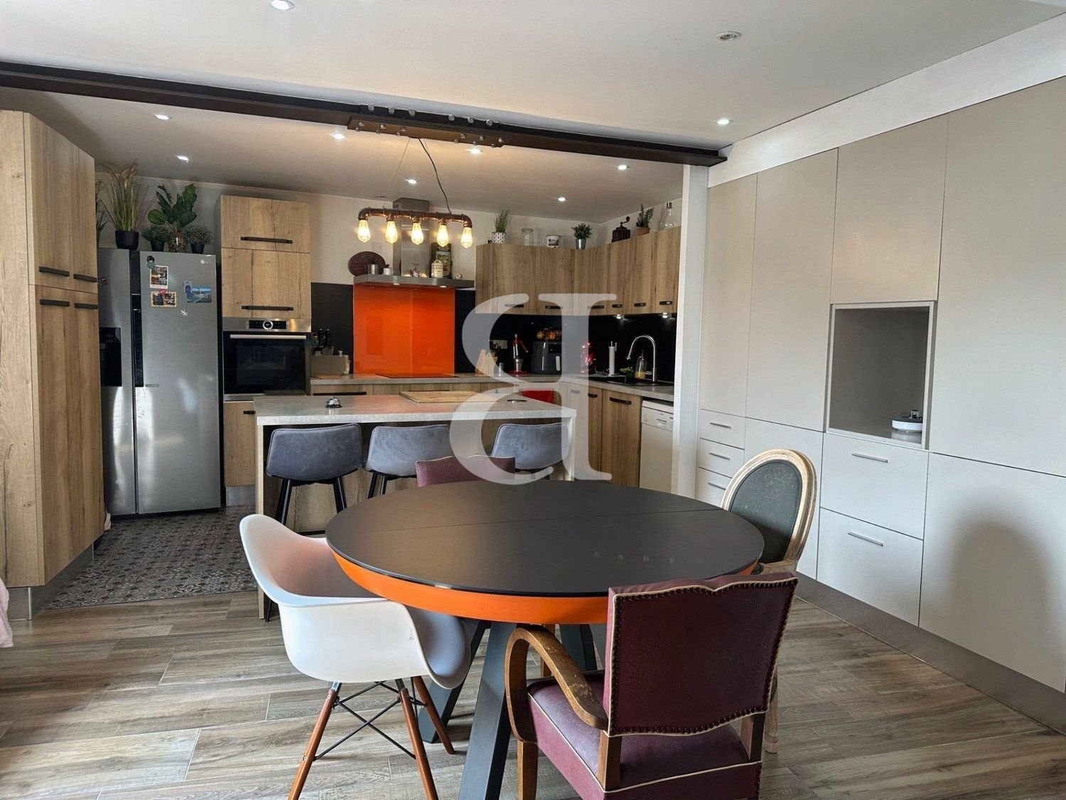 Appartement à vendre, 114m², L'Isle-sur-la-Sorgue