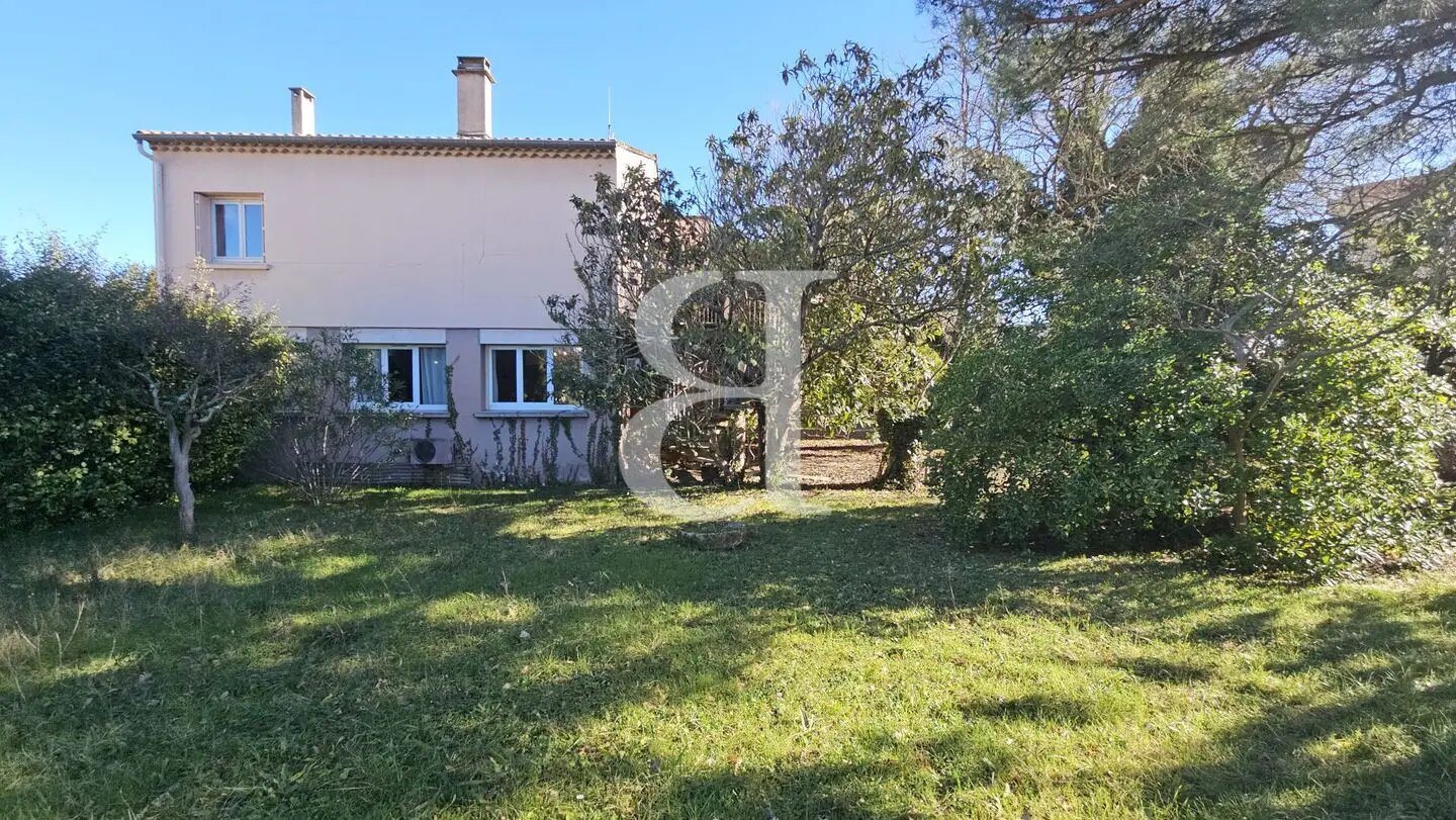 Maison à vendre, 220m², Valréas