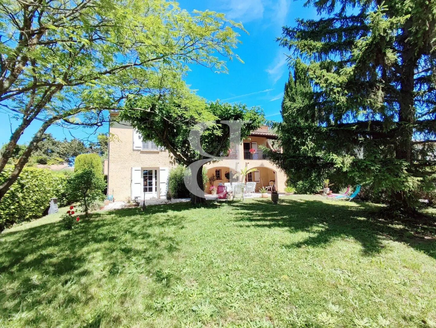 Maison à vendre, 196m², Valréas