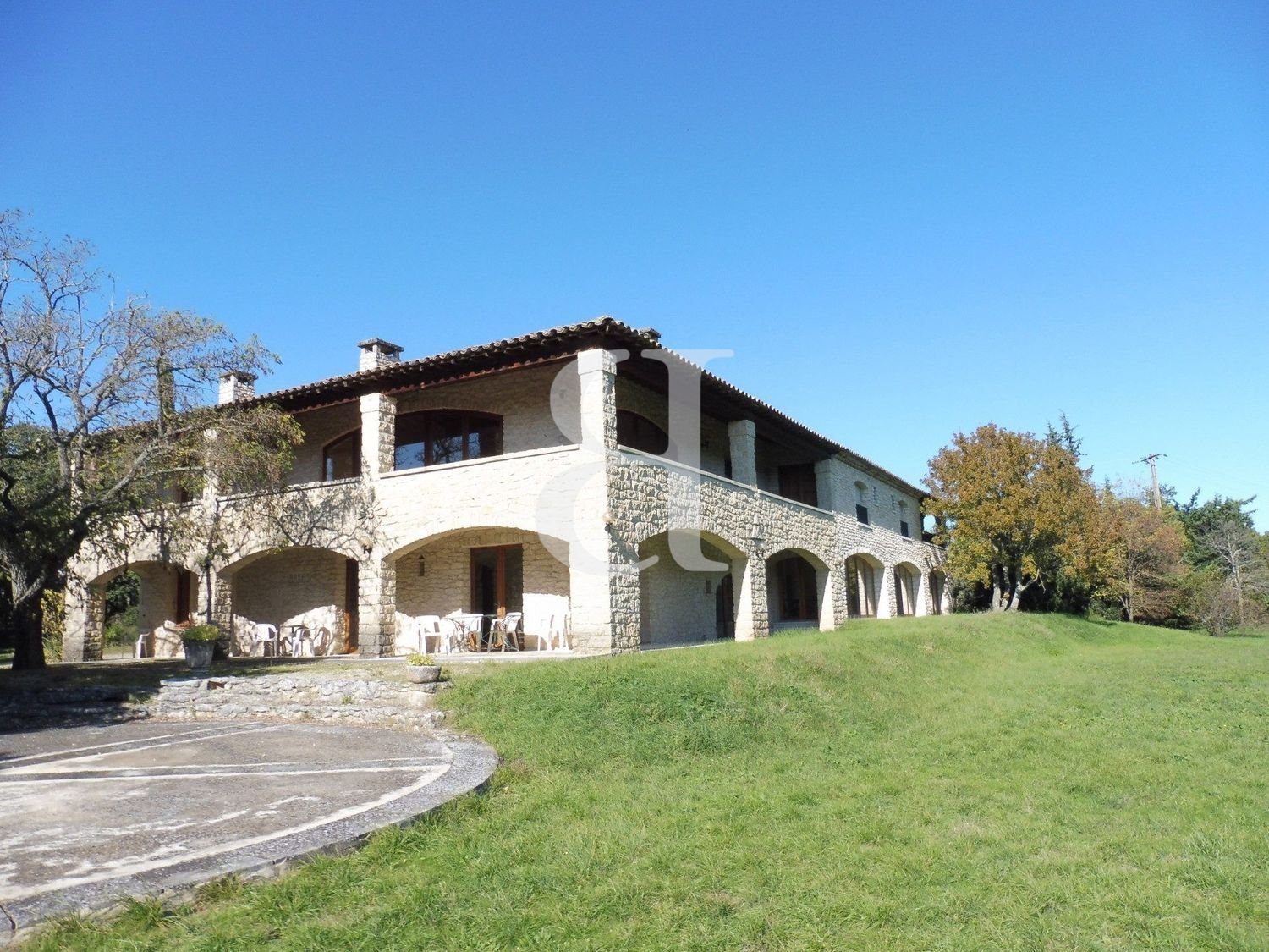 Maison à vendre, 554m², Grignan