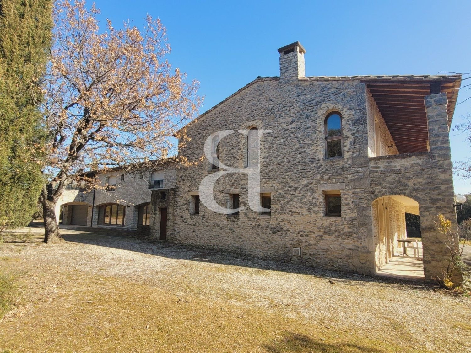 Maison à vendre, 554m², Grignan