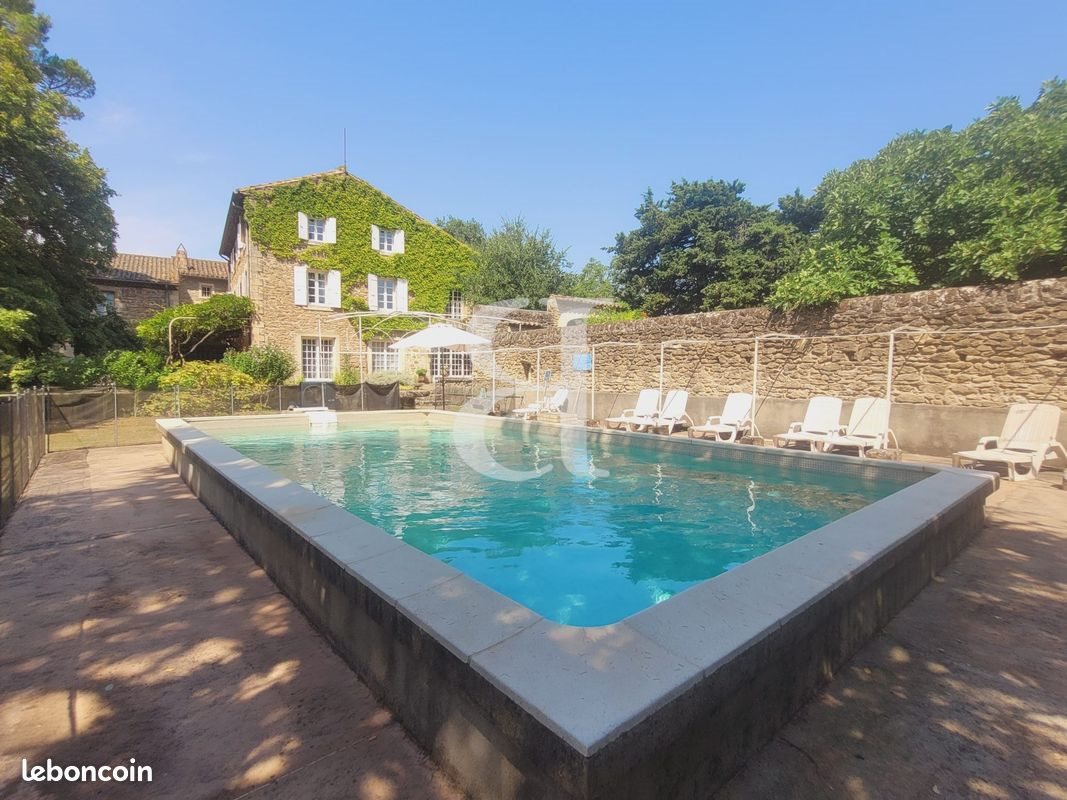 Maison à vendre, 411m², Grignan