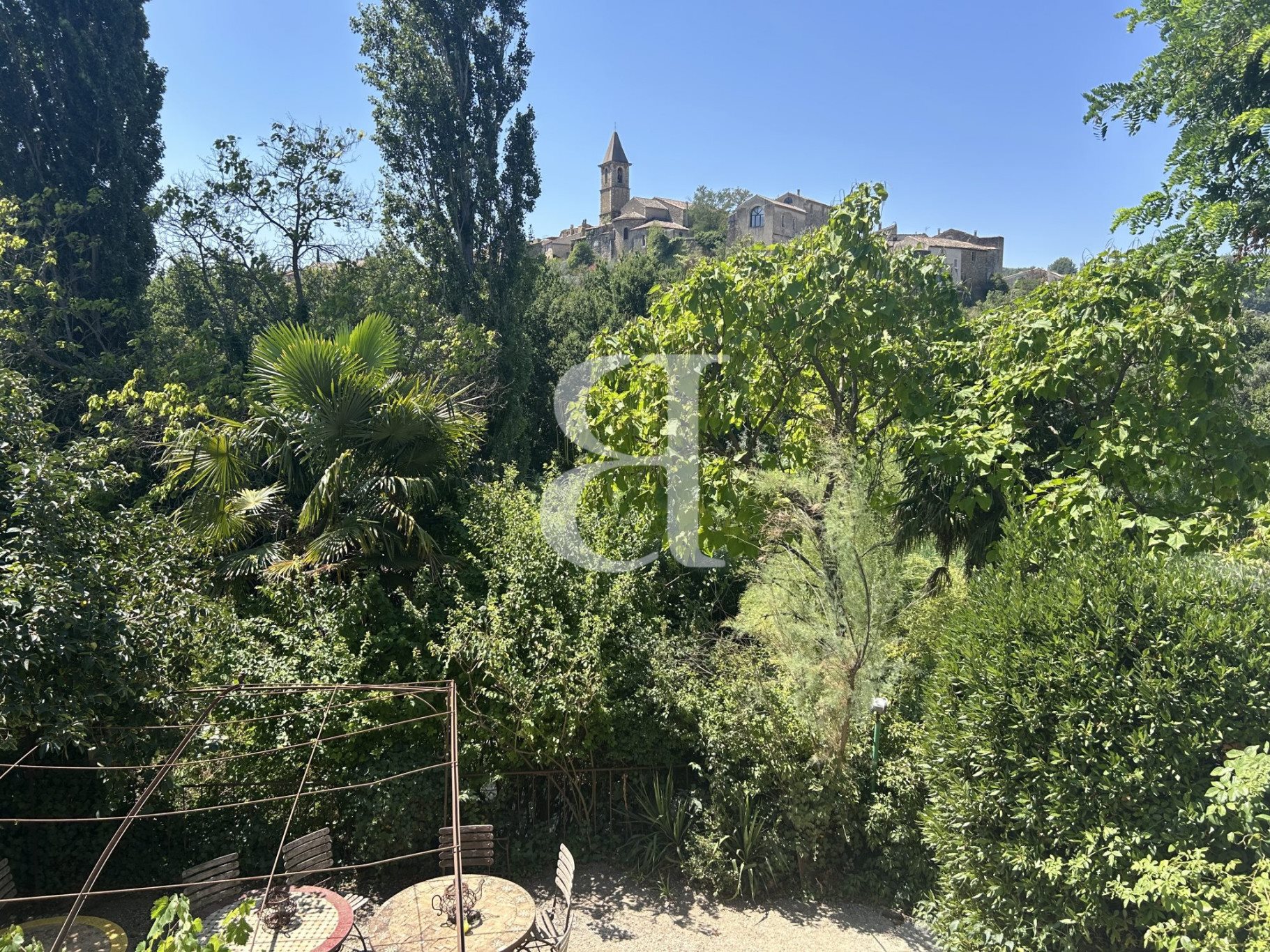 Maison à vendre, 370m², Mirabel-aux-Baronnies