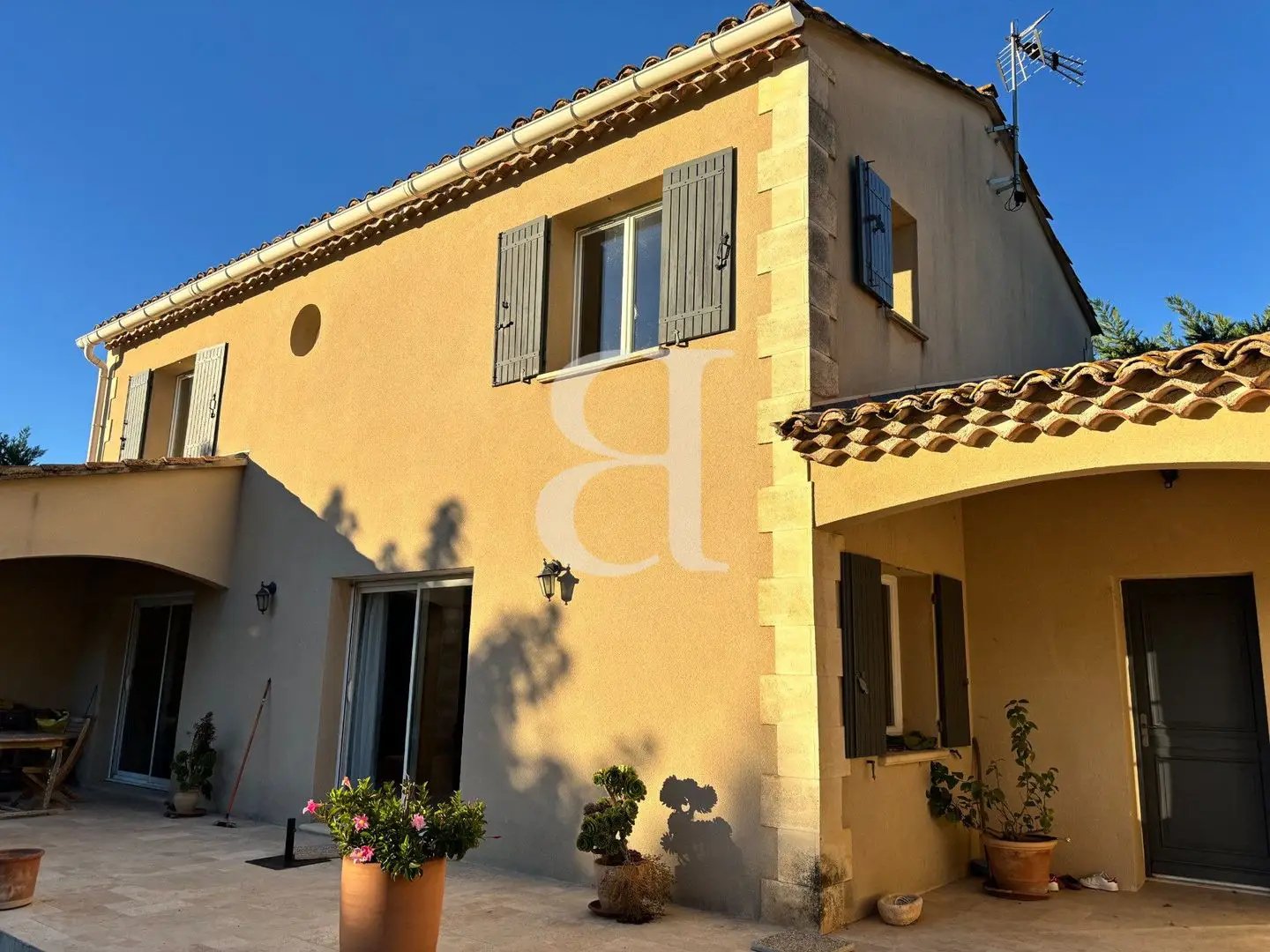 Maison à vendre, 250m², Eyragues
