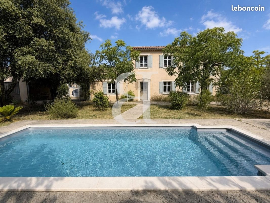 Maison à vendre, 230m², Carpentras