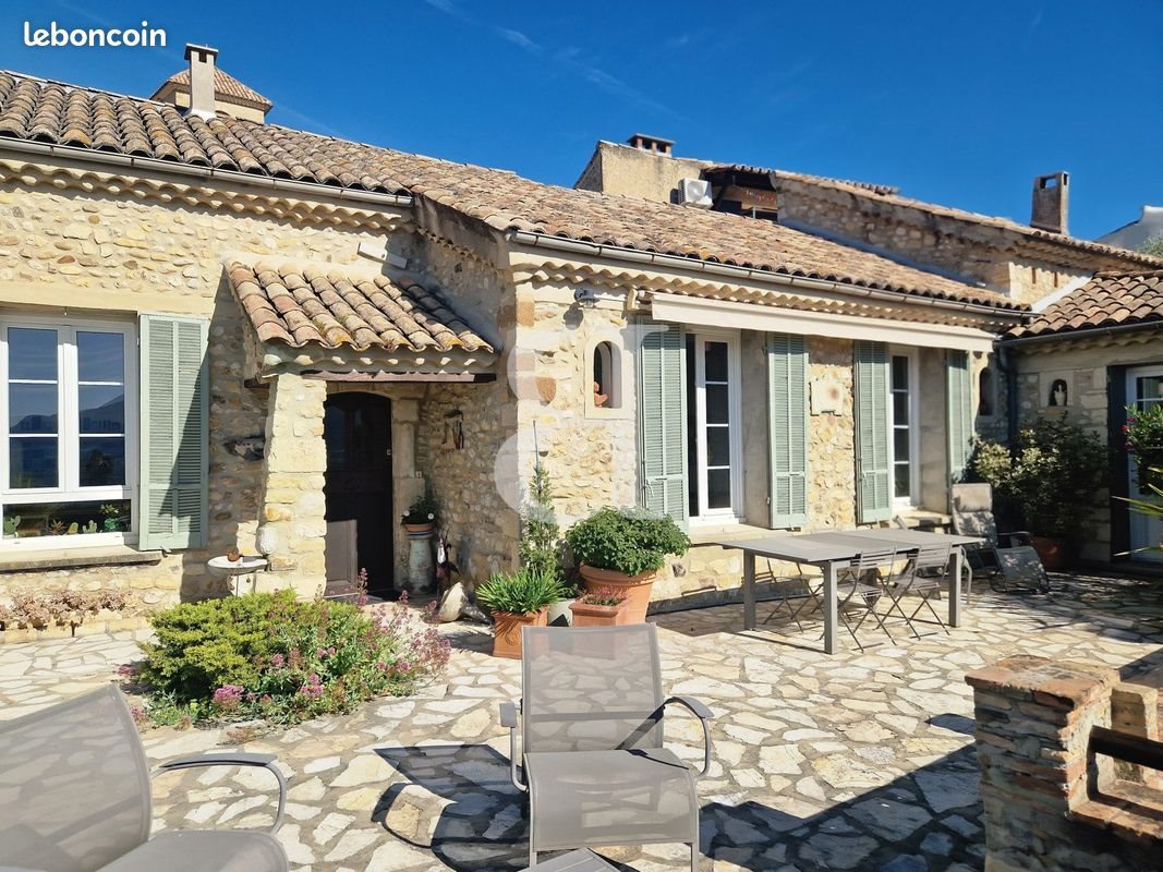 Maison à vendre, 117m², Nyons