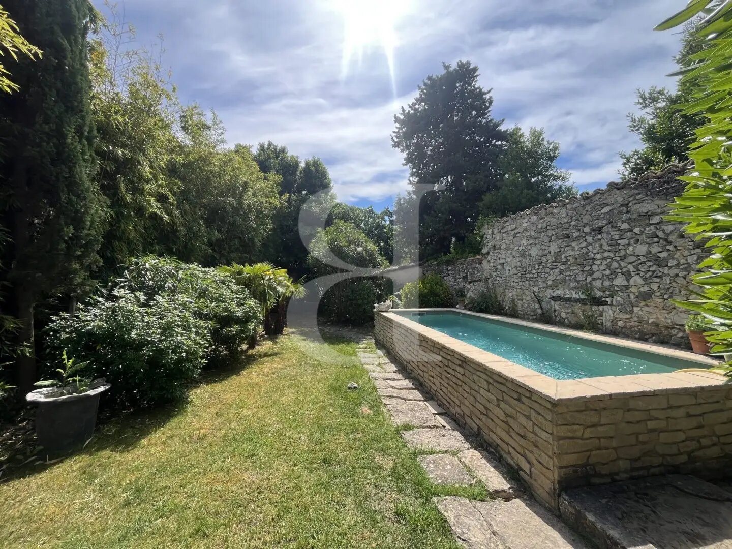 Maison à vendre, 290m², Robion