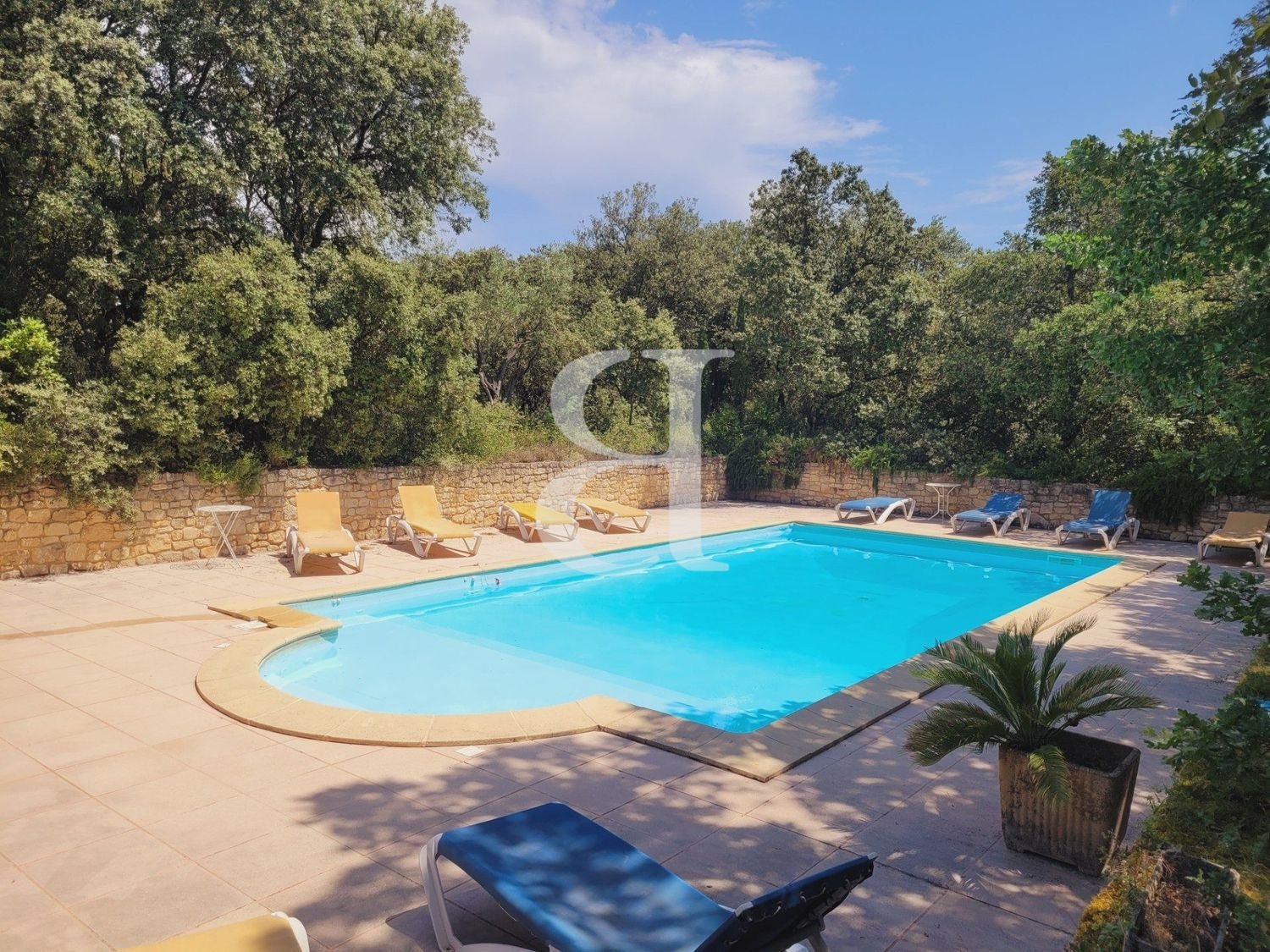 Maison à vendre, 324m², Grignan