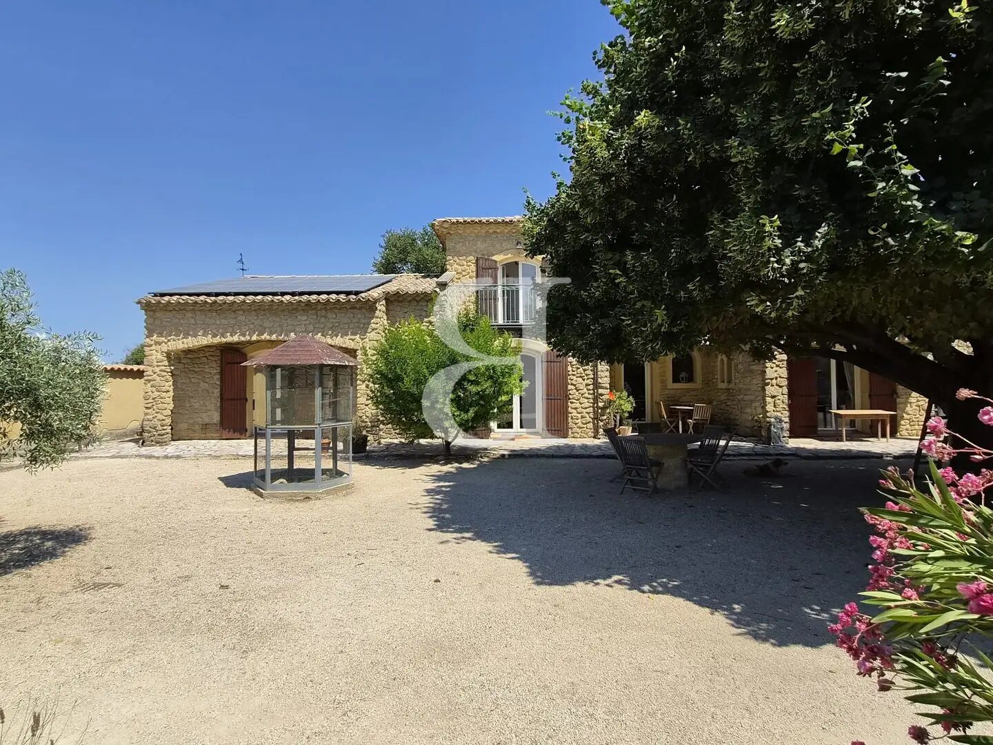 Maison à vendre, 152m², Sainte-Cécile-les-Vignes