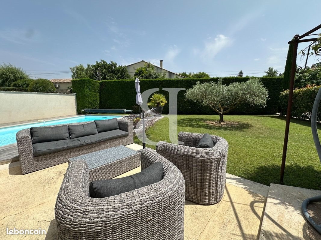 Appartement à vendre, 145m², L'Isle-sur-la-Sorgue