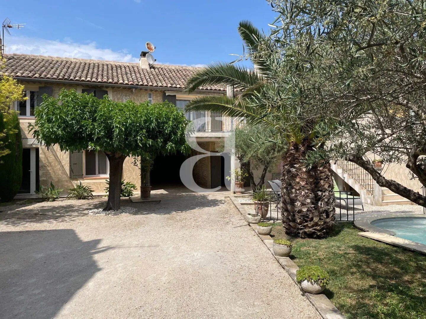 Maison à vendre, 130m², Sainte-Cécile-les-Vignes