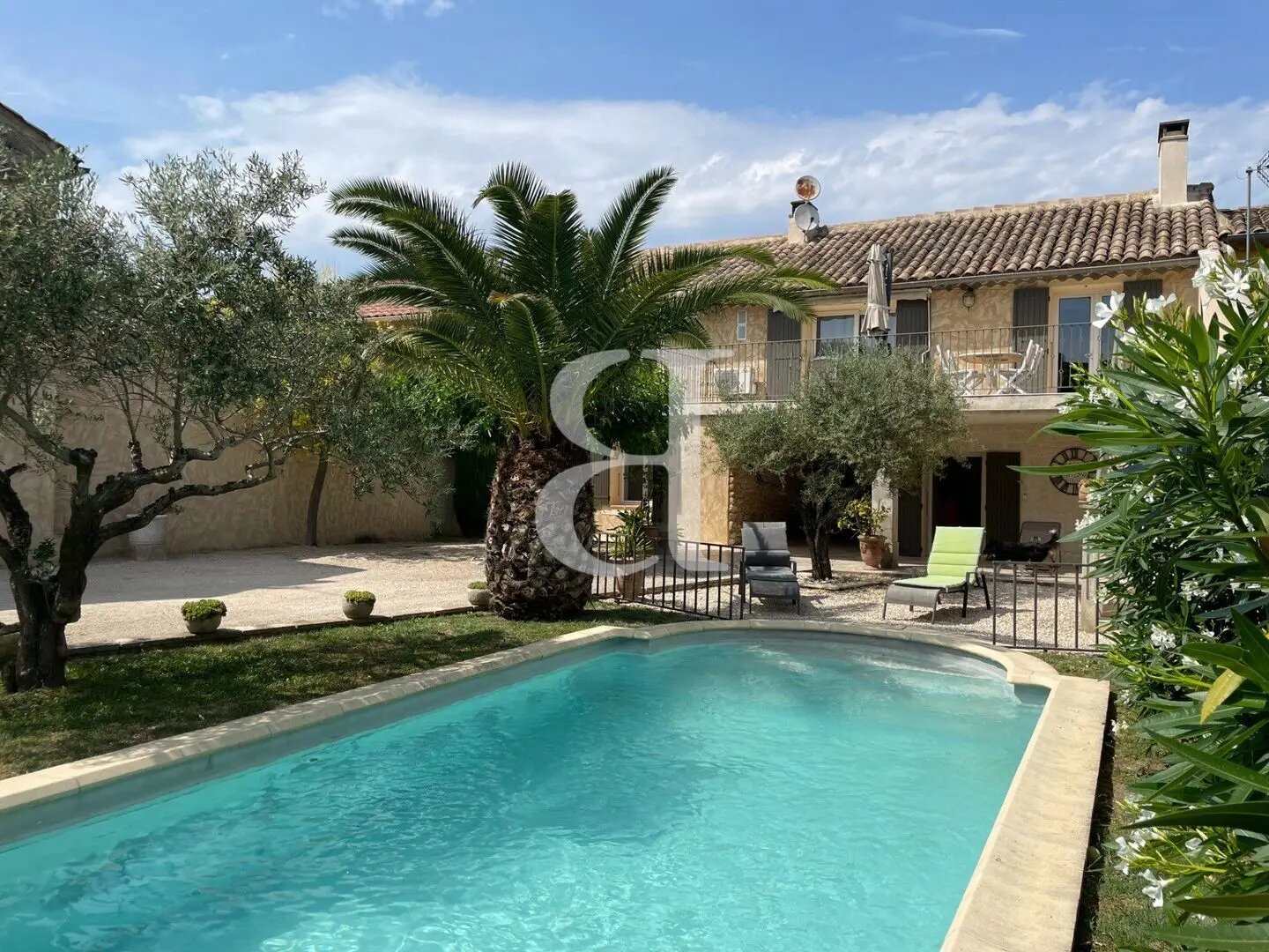Maison à vendre, 130m², Sainte-Cécile-les-Vignes