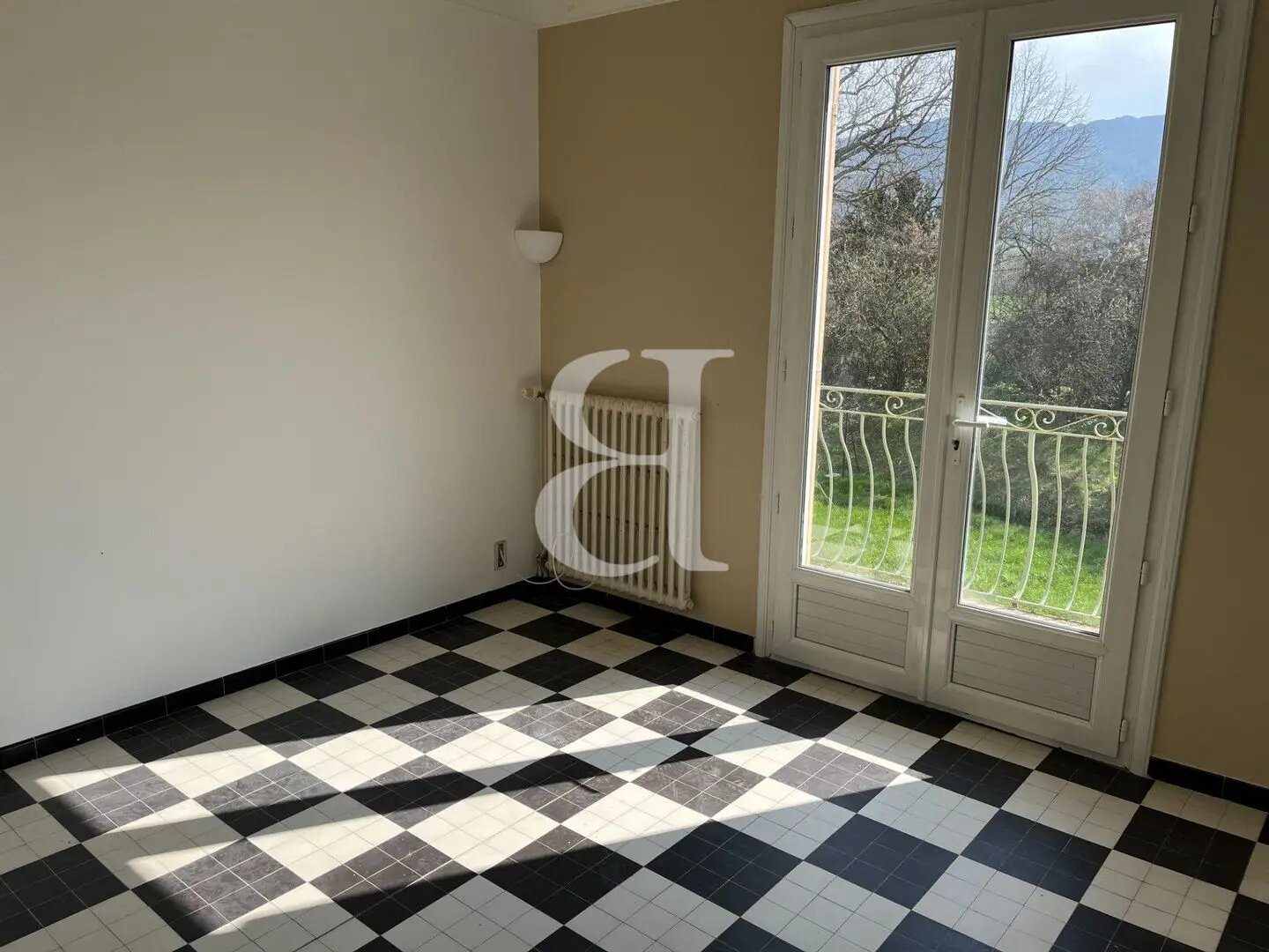 Maison à vendre, 110m², Sainte-Jalle