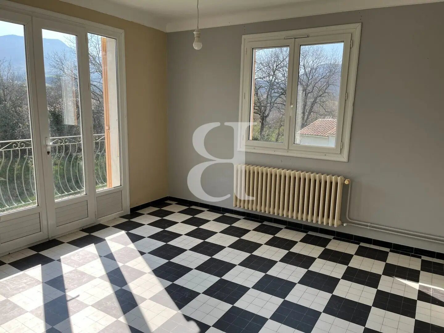 Maison à vendre, 110m², Sainte-Jalle