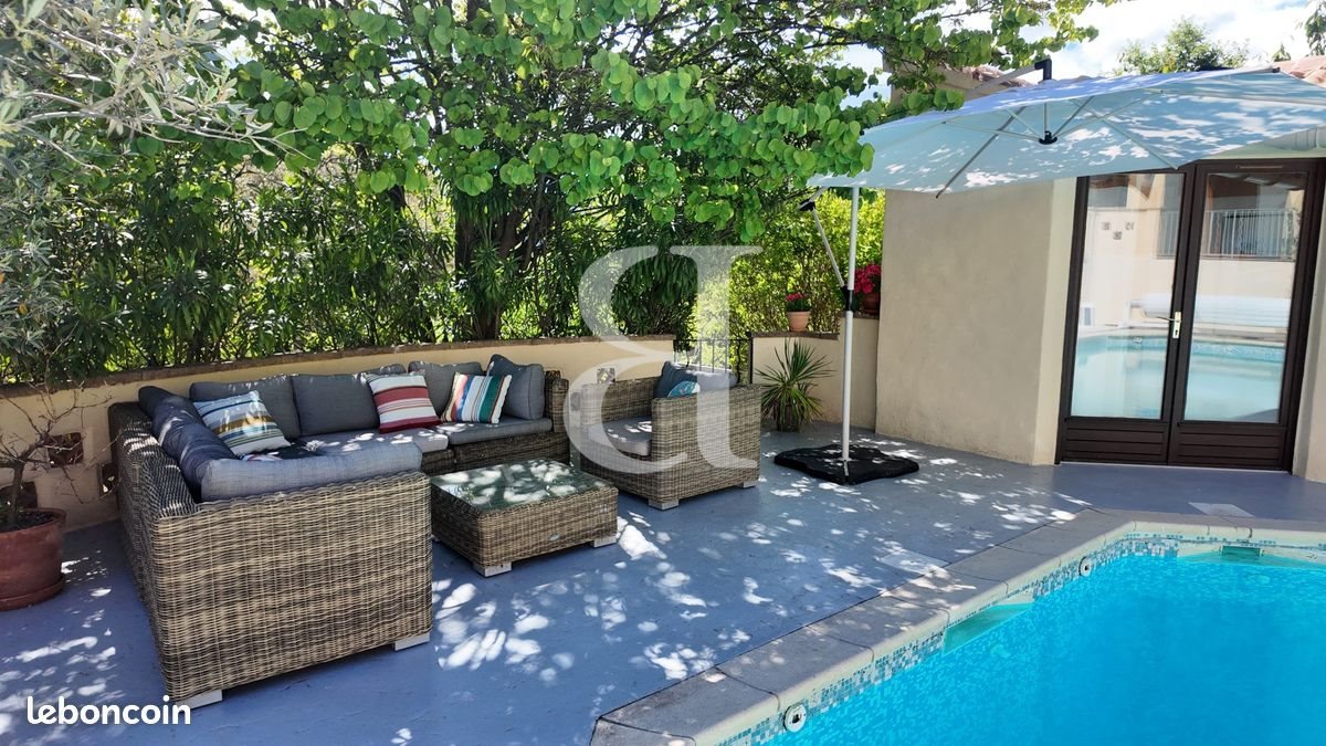 Maison à vendre, 170m², Mazan