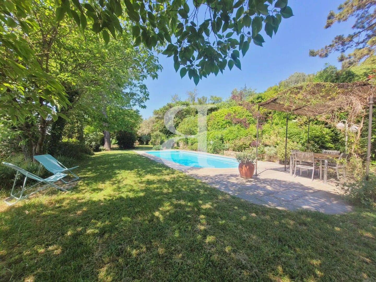 Maison à vendre, 200m², La Garde-Adhémar