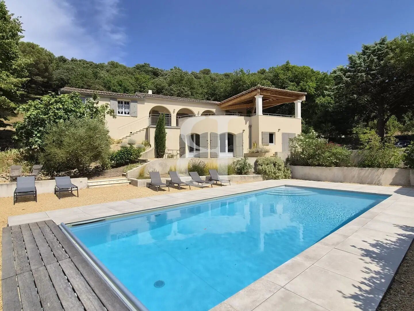 Maison à vendre, 140m², Rochegude