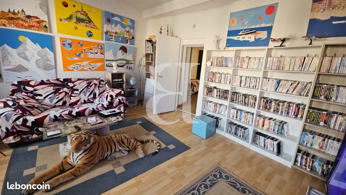 Appartement à vendre, 241m², Valréas