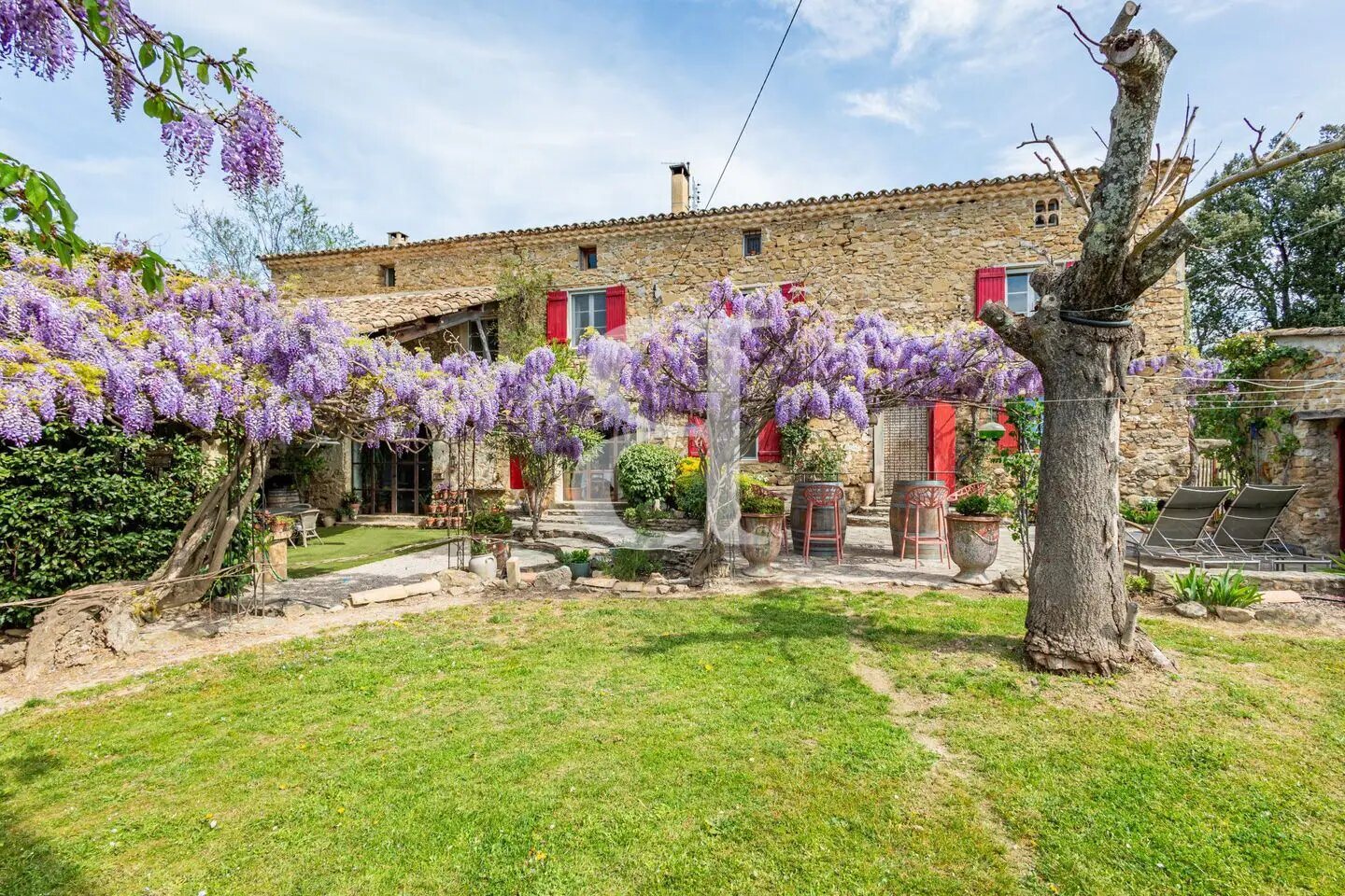 Appartement à vendre, 243m², Vaison-la-Romaine