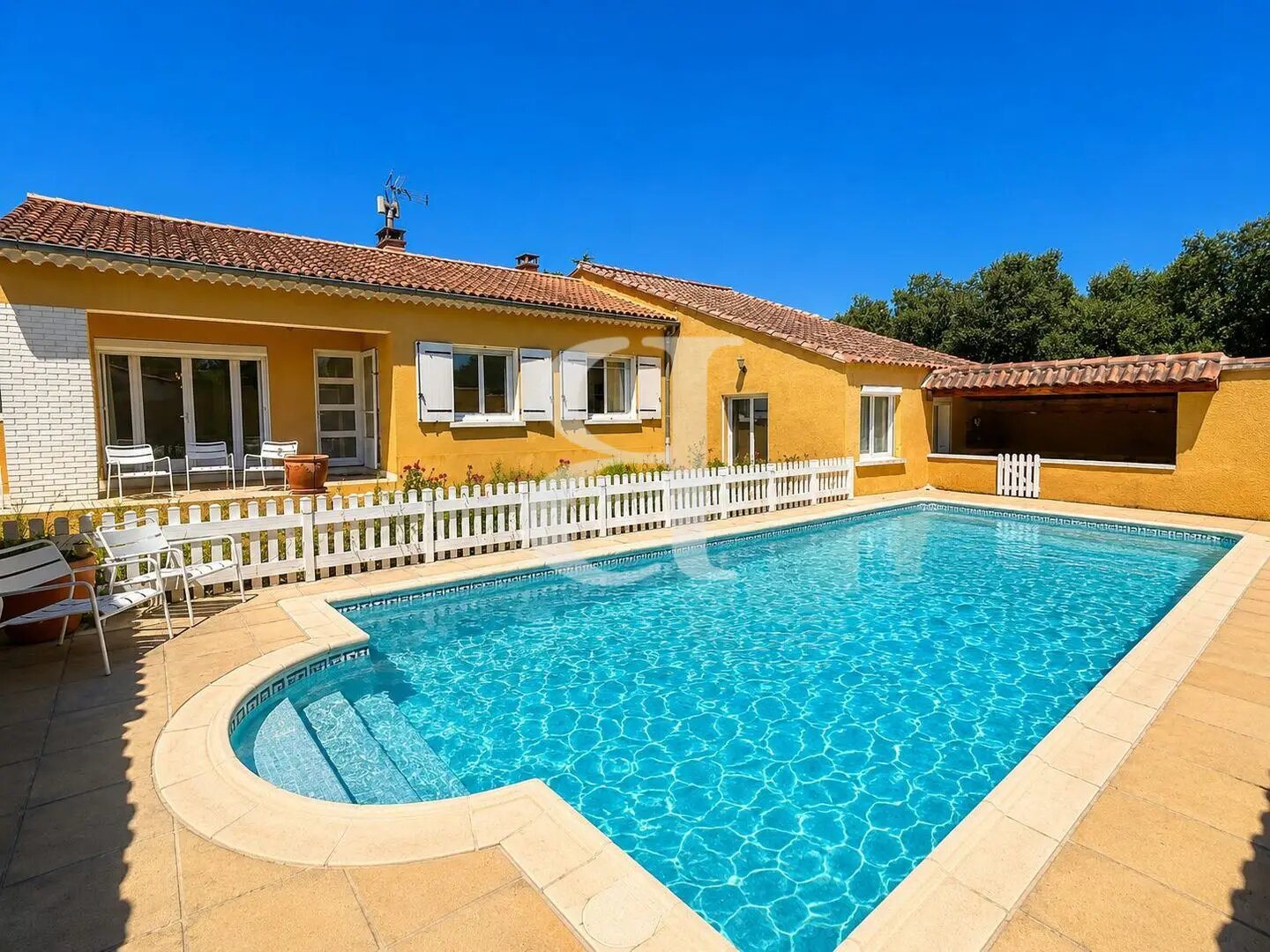 Maison à vendre, 191m², Châteauneuf-de-Gadagne