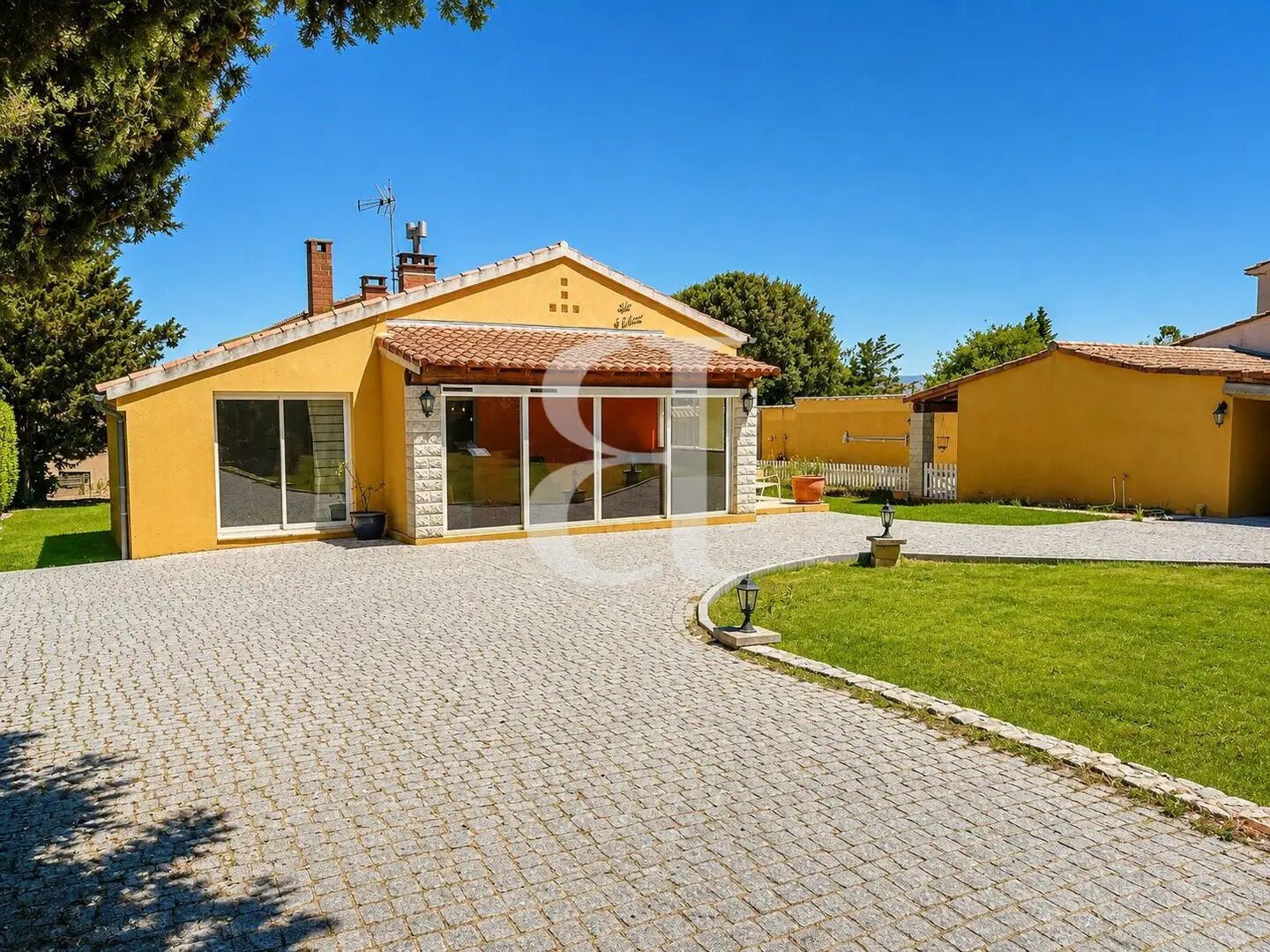 Maison à vendre, 191m², Châteauneuf-de-Gadagne