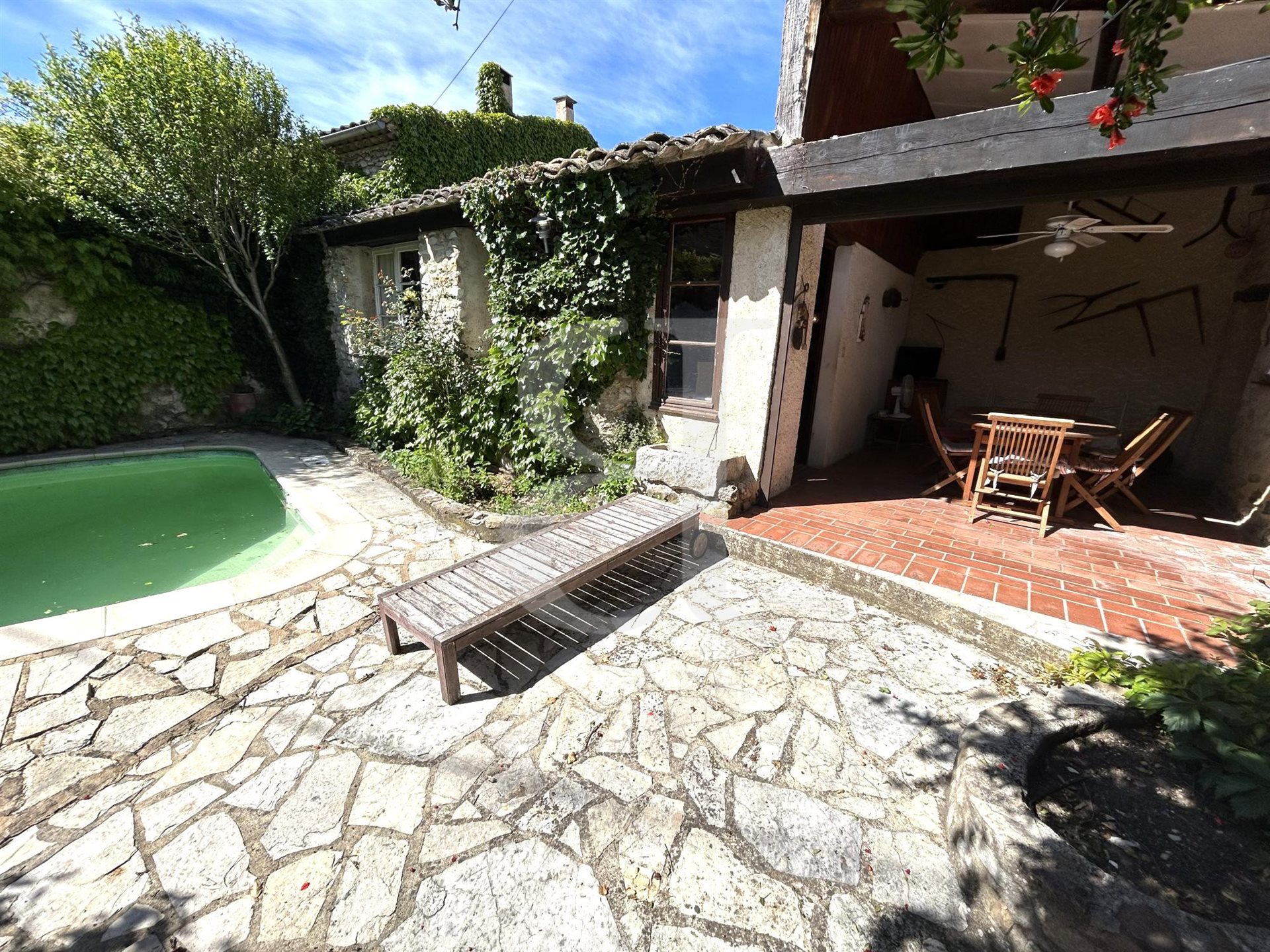 Maison à vendre, 195m², Mirabel-aux-Baronnies