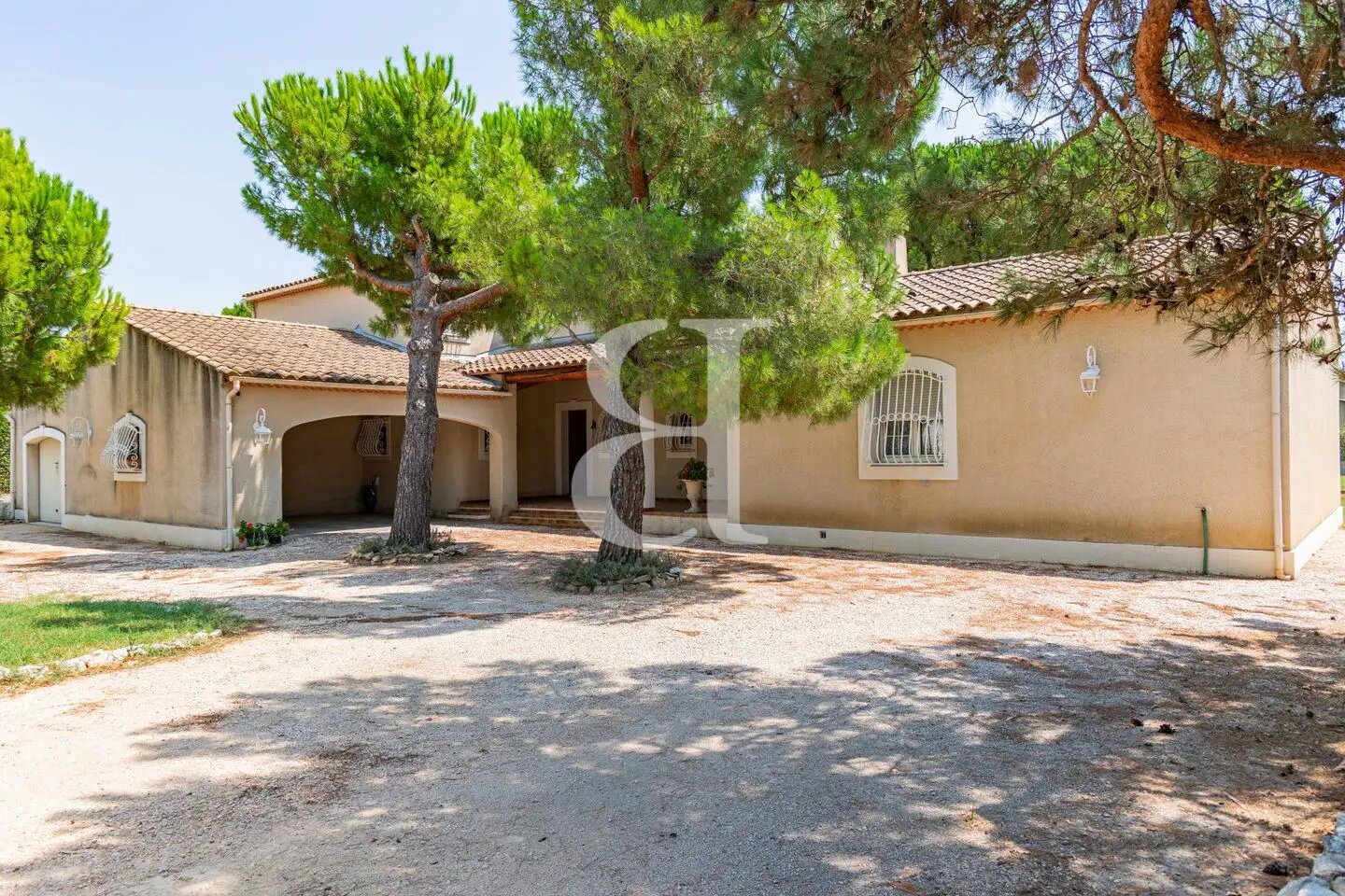 Maison à vendre, 242m², Saint-Etienne-du-Grès