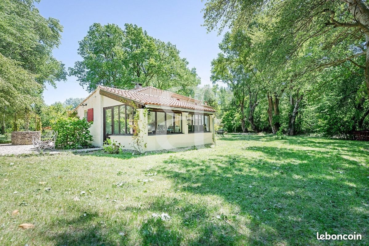 Maison à vendre, 115m², Mazan