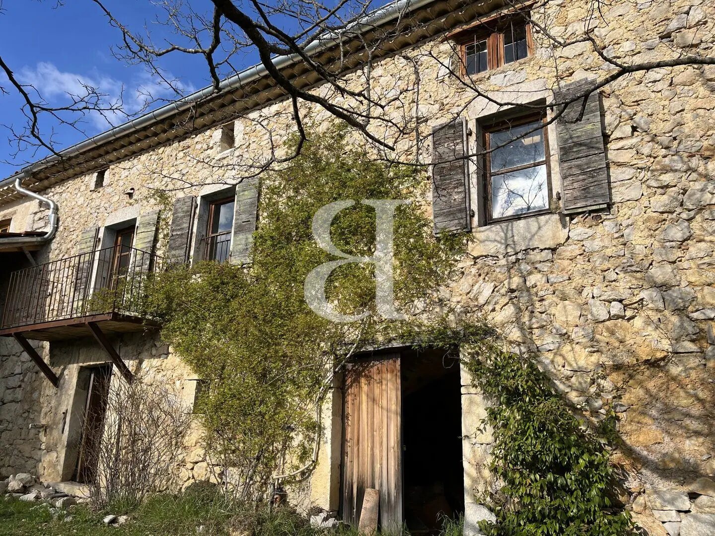 Maison à vendre, 210m², La Motte-Chalancon