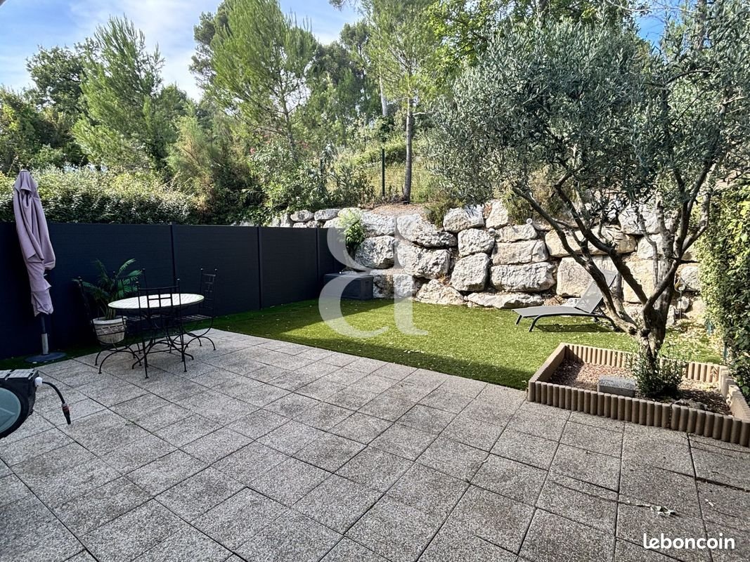 Appartement à louer, 36m², Saint-Rémy-de-Provence