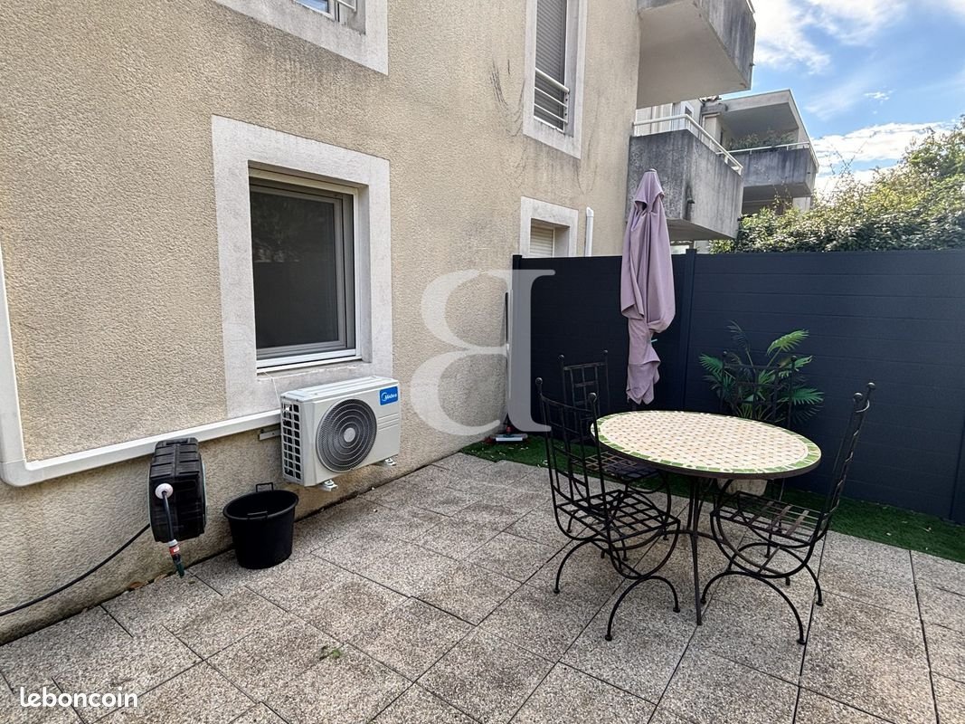 Appartement à louer, 36m², Saint-Rémy-de-Provence
