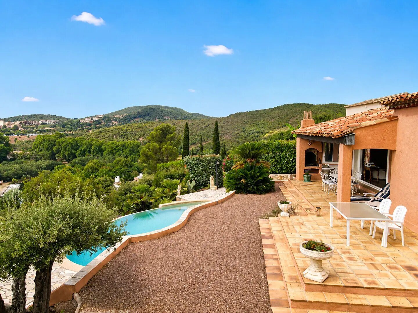Maison à vendre, 113m², Saint-Raphaël