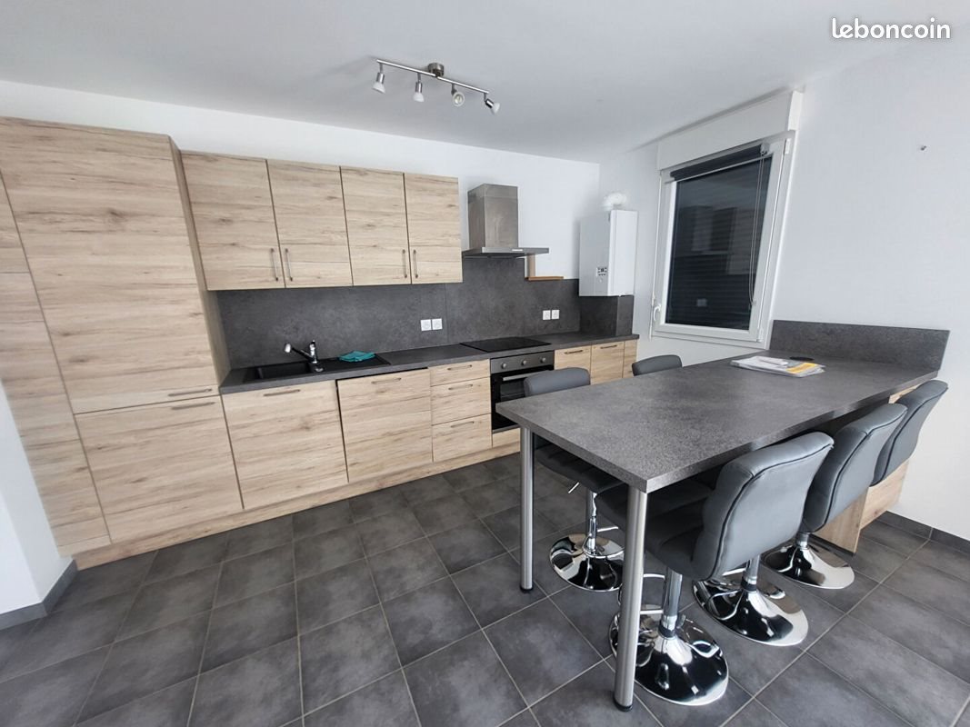 Appartement à louer, 65m², Guénange