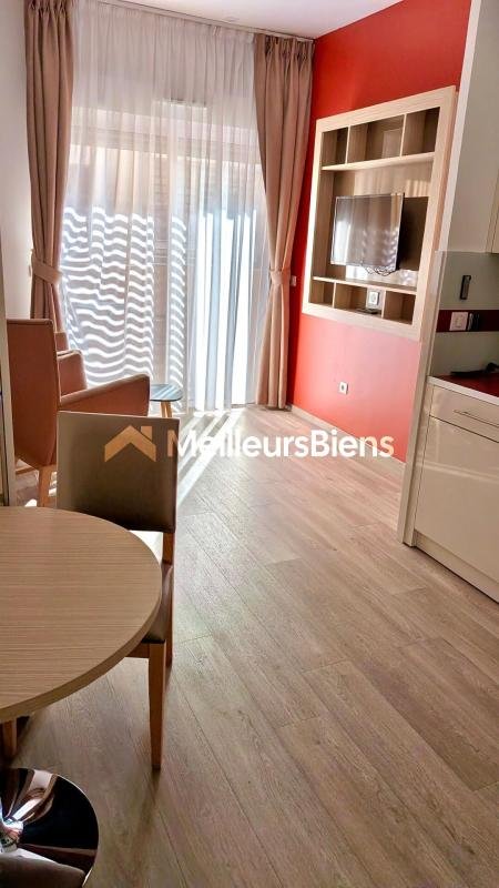Appartement à vendre, 33m², Uzès