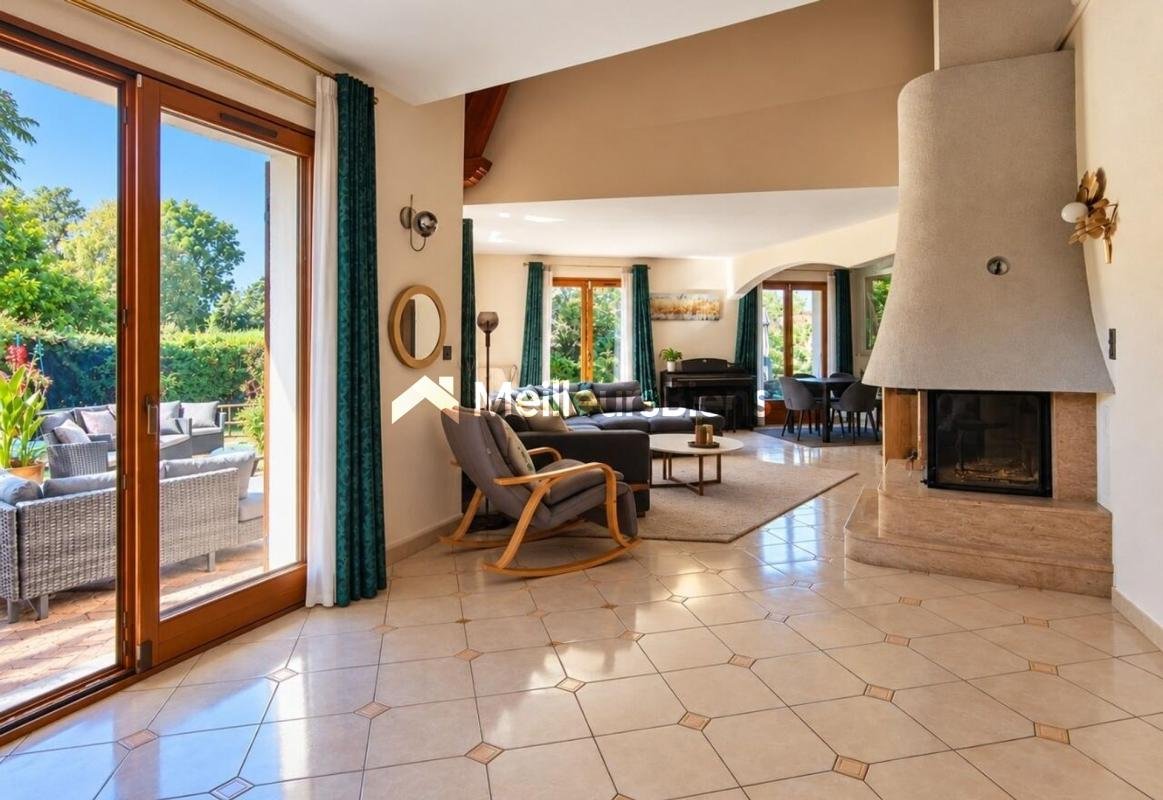 Maison à vendre, 181m², Ornex