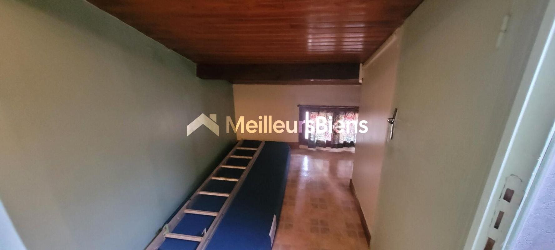 Maison à vendre, 26m², Laroquebrou