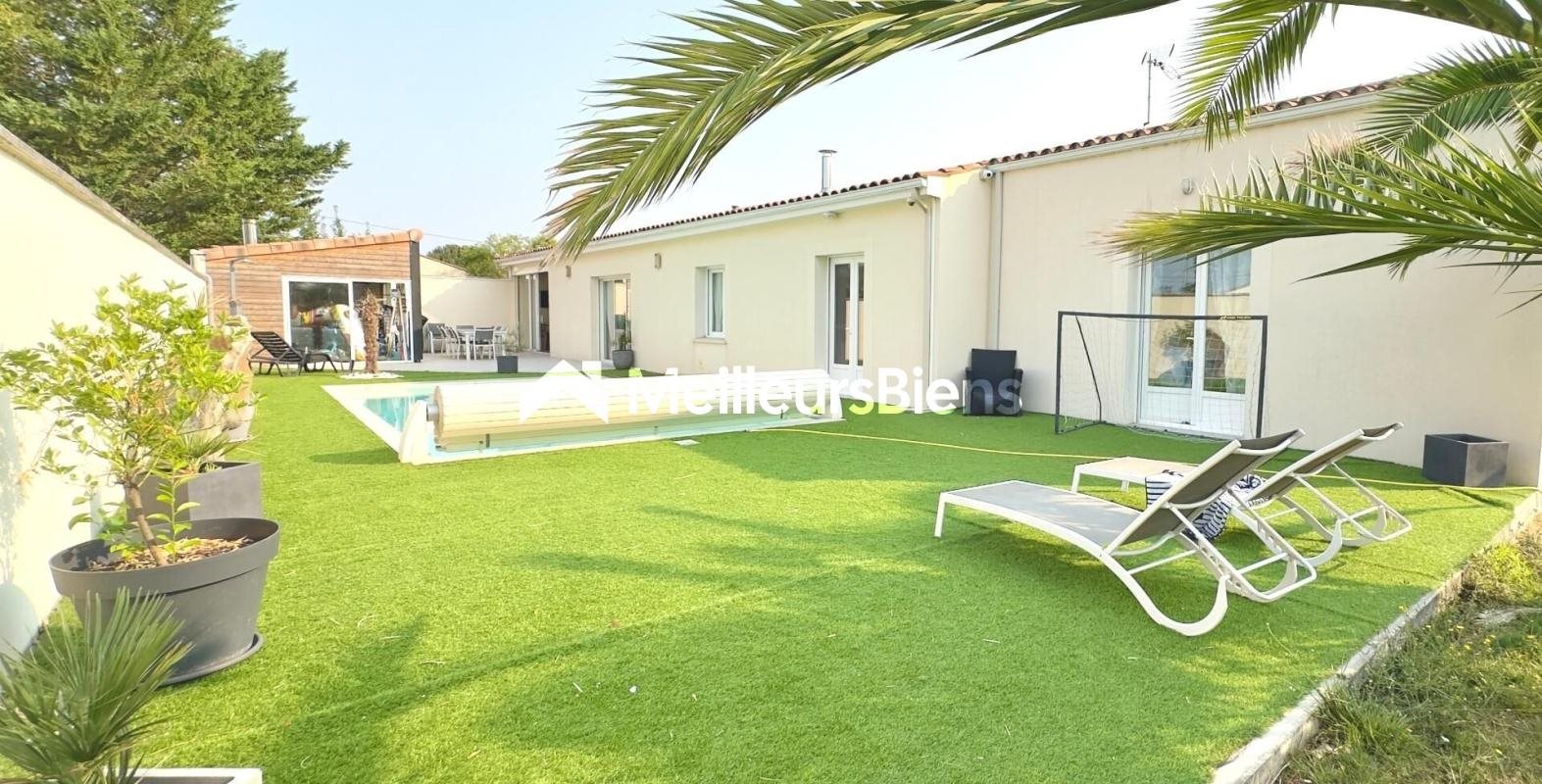 Maison à vendre, 169m², Saintes