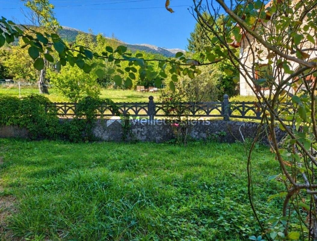 Maison à vendre, 222m², Saint-Jean-de-Gonville